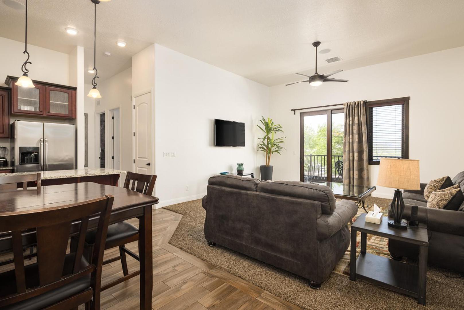 Unique Downtown Rental - La Dolce Vita Villas #5 모아브 외부 사진