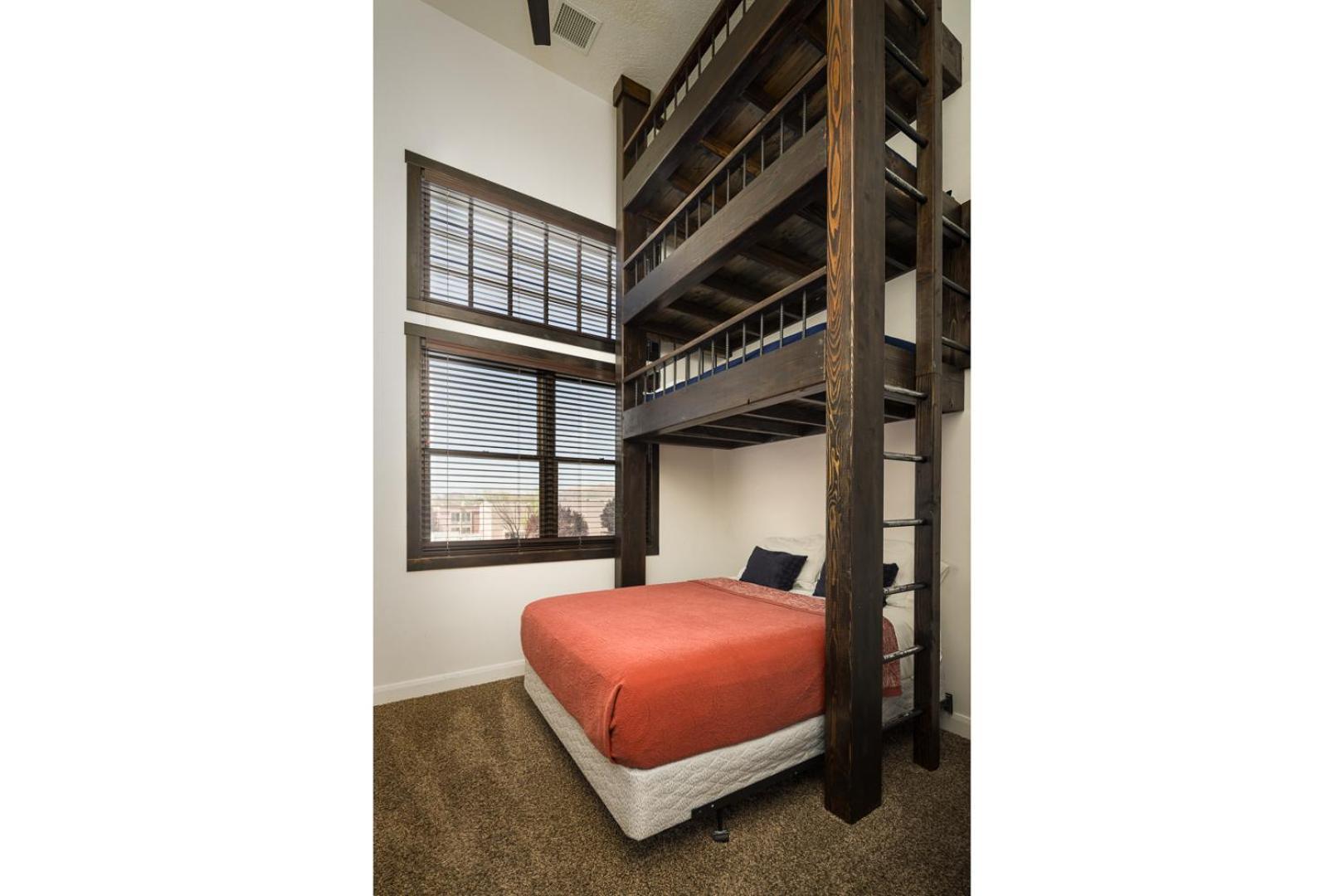 Unique Downtown Rental - La Dolce Vita Villas #5 모아브 외부 사진